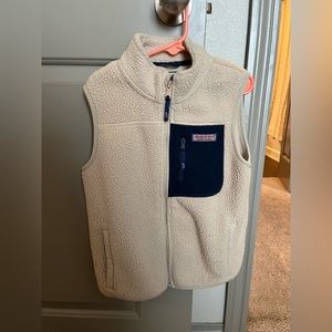 Vineyard vines Sherpa vest